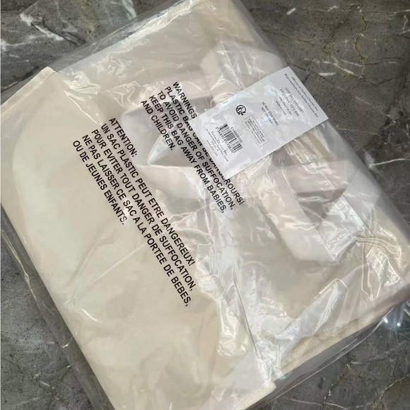 Dior gift Tote Bag - Picture 8 of 8